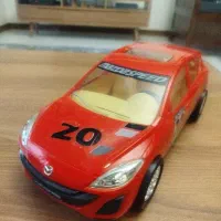 اسباب بازی ماشین مزدا 3