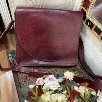کیف تمام چرم زرشکی