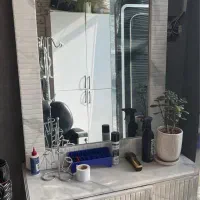 آینه و دکور ارایشگاه