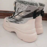 بوت دخترانه قرقره ای|کیف، کفش، کمربند|فیروزکوه, |دیوار