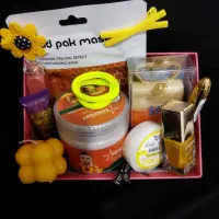 پک های اقتصادی لوازم آرایشی روز زن مادر