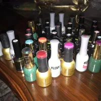 وسایل ناخن فوری فروخته میشود یک ماه استفاده شده|آرایشی، بهداشتی، درمانی|تالش, هشتپر|دیوار