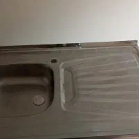 سینک ظرفشویی و کابینت