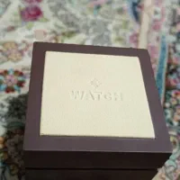 ساعت اینویکتا نو