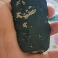 سنگ مشکوک به شهاب|جواهرات|پیشوا, |دیوار