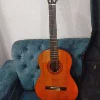 گیتار مدلc70