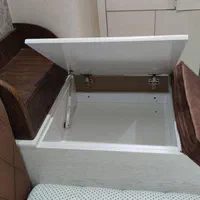 تخت دونفره|تخت و سرویس خواب|اصفهان, باغ زیار|دیوار