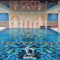 مسئول پذیرش خانم