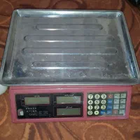 ۳عددترازوی کارکرده