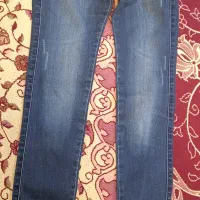 شلوار لی پسرانه در حد نو