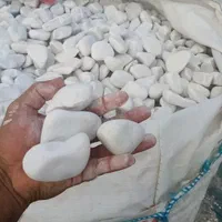 قلوه سنگ تک