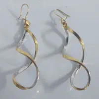 گوشواره و انگشتر قیمت تابلو +۴درصد