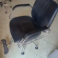 صندلی آرایشگاه|آرایشگاه و سالنهای زیبایی|فولادشهر, B6|دیوار