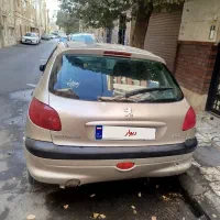 پژو ۲۰۶  تیپ ۳ مدل ۸۲