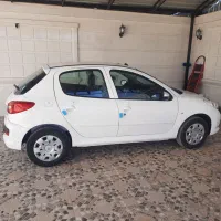 پژو ۲۰۷ سقف فلز دنده دستی مدل ۱۴۰۵