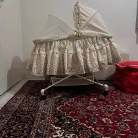 گهواره ی نوزاد