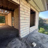 ویلا نیمه کاره همراه سند و پروانه ۲۰۰ متری