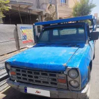 نیسان مدل ۸۲