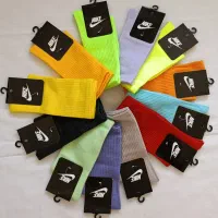 جوراب زنانه و مردانه و ورزشی|لباس|بیرجند, |دیوار