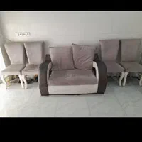صندل چوبی و یک عددمبل دونفره امیدیه