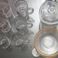 یک دست فنجان ونعلبکی ایتالیایی با قندان  طرحدار نو|ظروف سرو و پذیرایی|گرگان, |دیوار