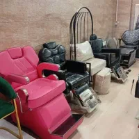 تخت فشیال دکور ارایشگاه صندلی ترولی آینه پدالی پاف|آرایشگاه و سالن‌های زیبایی|تهران, خلازیر|دیوار