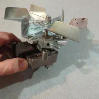 فن کانوکشن فر ۱۵ سانتی ۲۲۰ ولت