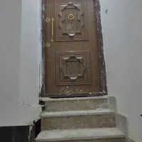 ۱۲۰متری طبقه۴سه خوابه با۴۰مترحیاط پارکینگ واسانسور