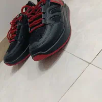 کفش اسپرت|کیف، کفش، کمربند|خمینیشهر, |دیوار