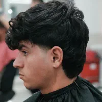 ارایشگ صیار|آرایشی، بهداشتی، درمانی|اقلید, |دیوار