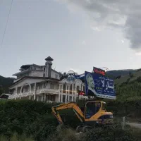 اجاره مینی بیل زنجیری باپیکور|خودرو سنگین|رشت, منظریه|دیوار