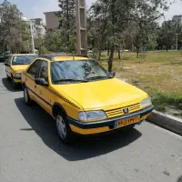 مرکز خرید و فروش تاکسی در تعاونی تاکسیرانی شهرداری