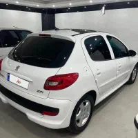 پژو 207i مدل 1404 پاناروما