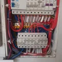 برقکاری ساختمان و صنعتی رفع عیب یابی و اتصالی|خدمات پیشه و مهارت|اصفهان, جلفا|دیوار