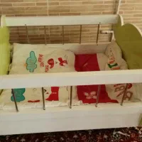 تخت نوزادی گهواره ای