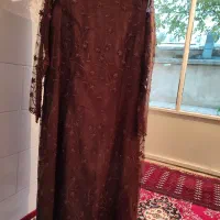 پیراهن مجلسی دو قواره چادر بفروش می رسد