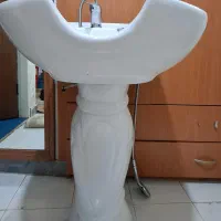 سرشور آرایشگاه