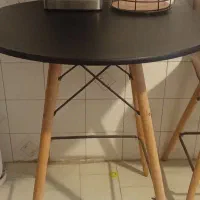 میز و صندلی پایه بلند