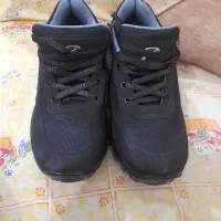 کتونی راحتی اصل سایز ۴۲ فوری