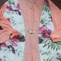 اکثراً نو|لباس|نجف‌آباد, ولیعصر|دیوار