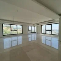 110-متر-نـوساز-آکواریوم-سرتاسر-پنجره-غرق-نور