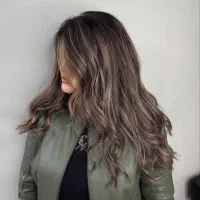 مدل رنگ مو رایگان|خدمات آرایشگری و زیبایی|اصفهان, صائب|دیوار