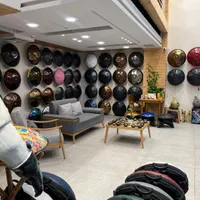 هنگدرام مشکی|درام و پرکاشن|شیراز, عفیف‌آباد|دیوار