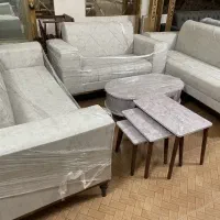 مبل.    ایلیا
