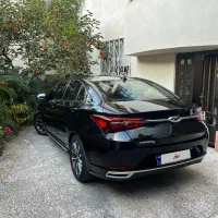 آریزو شش اکسلنت