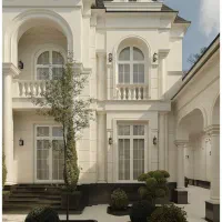 ویلا-کلاسیک-نوساز-تاپ-لوکیشن-صحرای-نارون