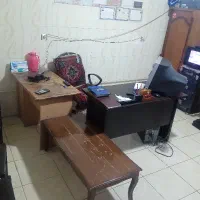 میز وصندلی و بخاری