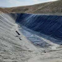 استخر کشاورزی /استخر پرورش ماهی/ورق ژئوممبران/موکت|خدمات باغبانی و درختکاری|جغتای, |دیوار