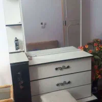 میز آرایش