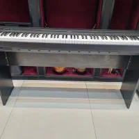 فروش پیانو پرتابل یاماها P45 همراه پایه و پدال